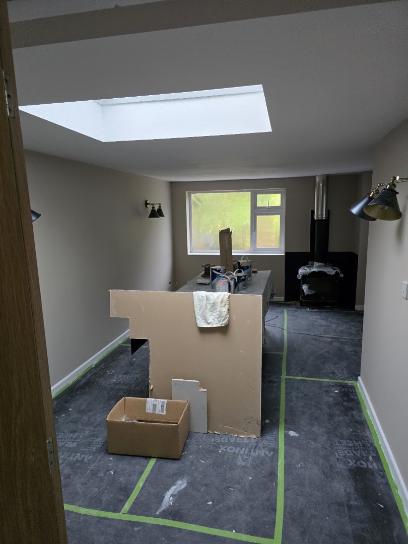 Llew Evans Painter Decorator — Photos 3